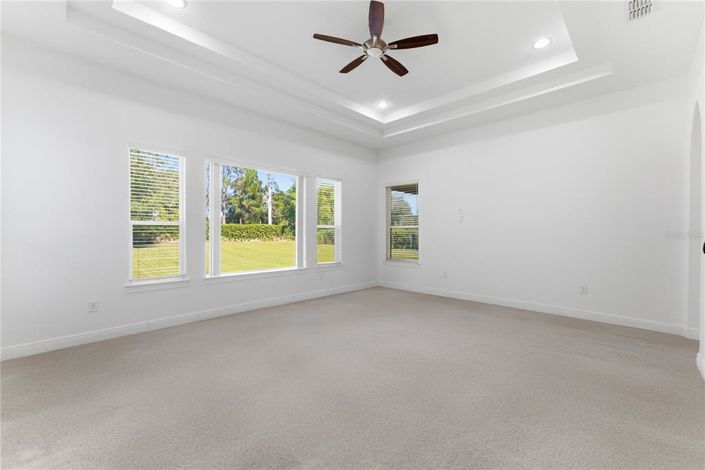 Image No.21-4 Bed House for sale