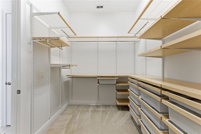 Image No.23-4 Bed House for sale