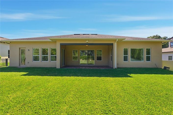 Image No.38-4 Bed House for sale