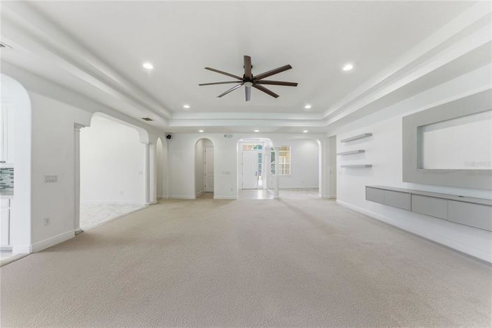 Image No.8-4 Bed House for sale