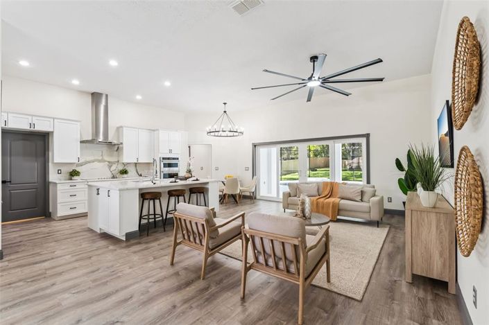 Image No.3-Maison de 5 chambres à vendre à Saint John