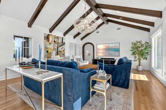 Image No.16-3 Bed House for sale