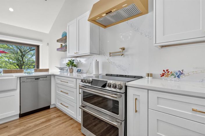 Image No.26-3 Bed House for sale