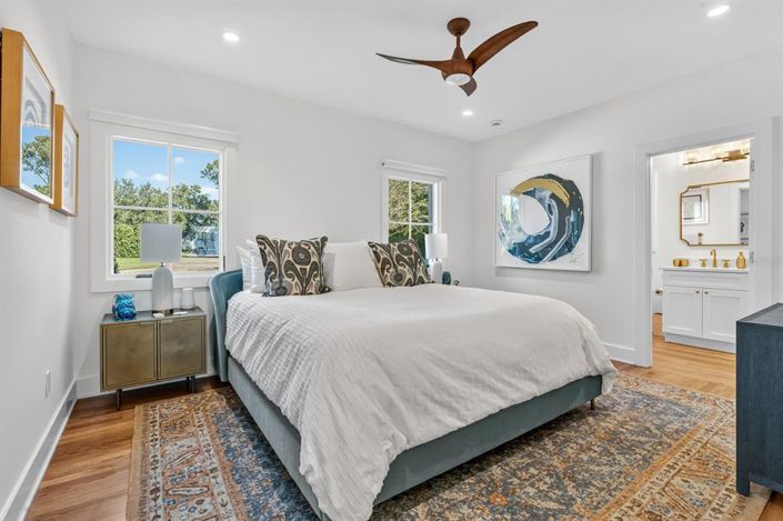 Image No.52-3 Bed House for sale