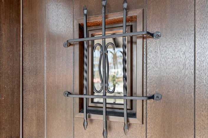 Image No.8-3 Bed House for sale