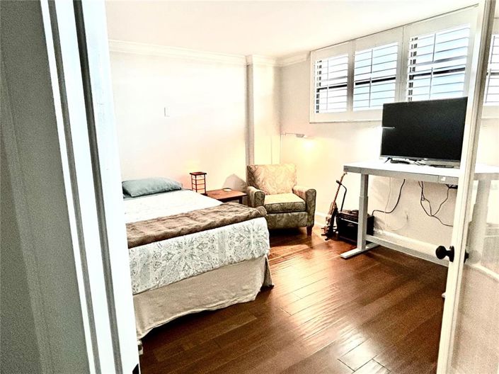 Image No.22-2 Bed Apartment for sale