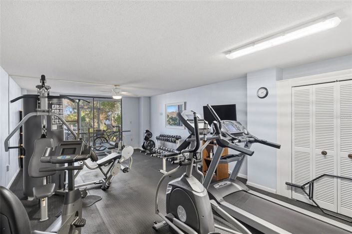 Image No.33-2 Bed Apartment for sale