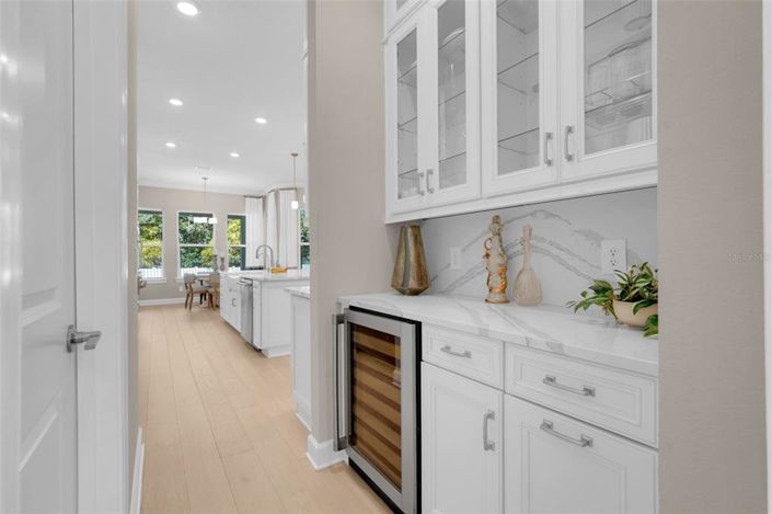 Image No.20-4 Bed House for sale