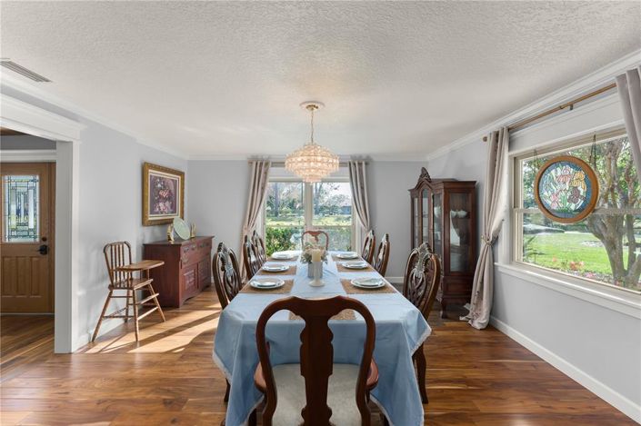 Image No.13-4 Bed House for sale