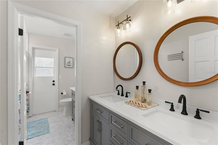 Image No.42-4 Bed House for sale