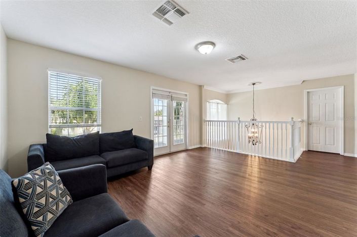 Image No.15-6 Bed House for sale