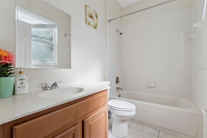 Image No.25-6 Bed House for sale