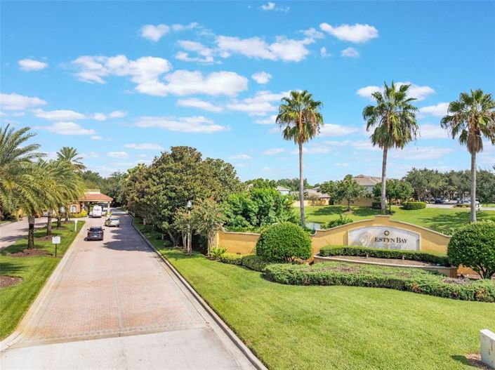 Image No.42-6 Bed House for sale