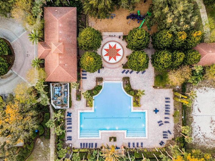 Image No.43-6 Bed House for sale