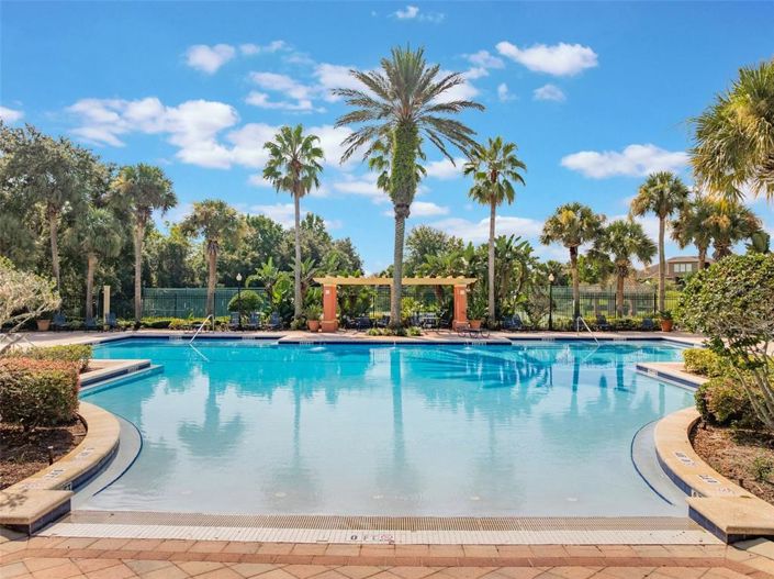 Image No.44-6 Bed House for sale