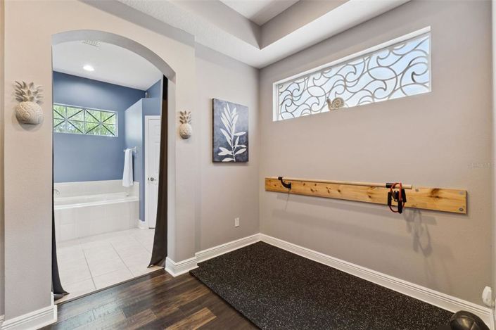 Image No.23-4 Bed House for sale