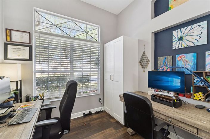 Image No.8-4 Bed House for sale