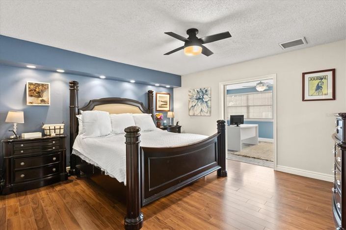 Image No.18-Maison de 4 chambres à vendre à Saint John