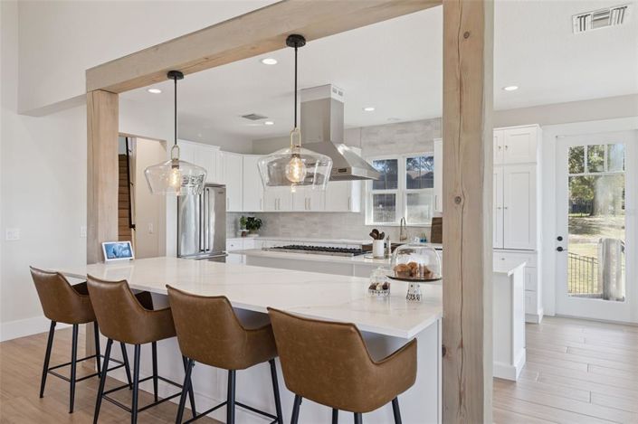 Image No.17-5 Bed House for sale