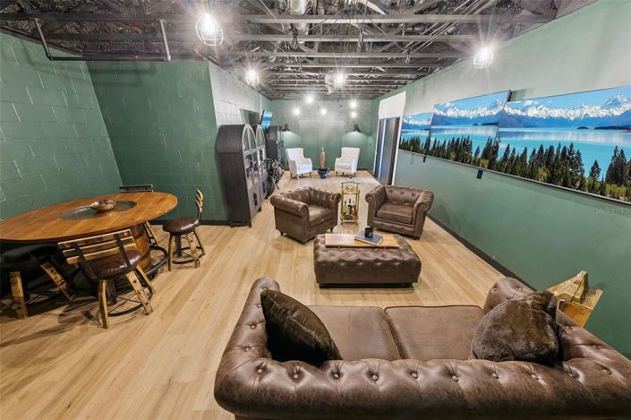 Image No.29-5 Bed House for sale