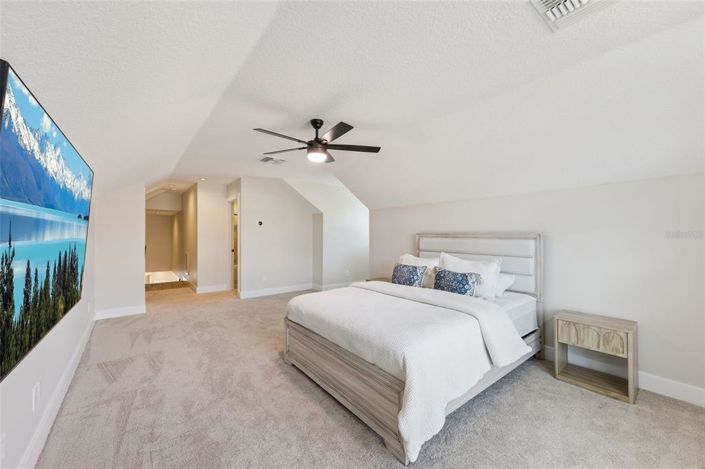 Image No.41-5 Bed House for sale