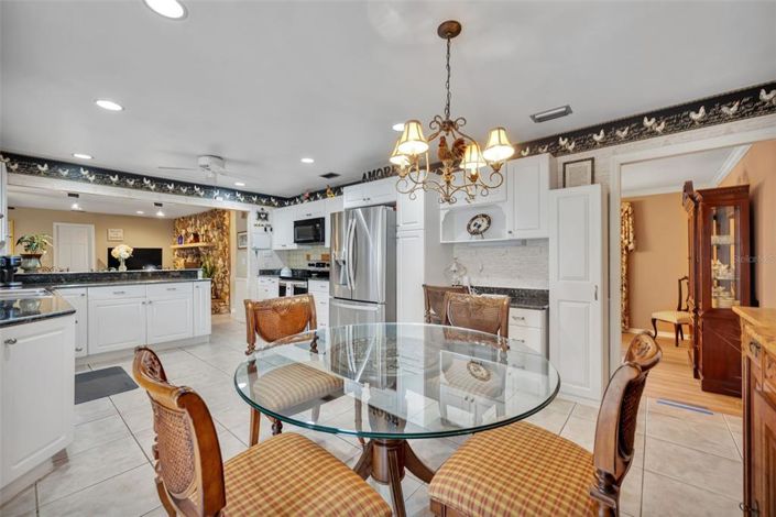 Image No.14-3 Bed House for sale