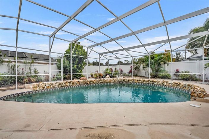 Image No.27-3 Bed House for sale