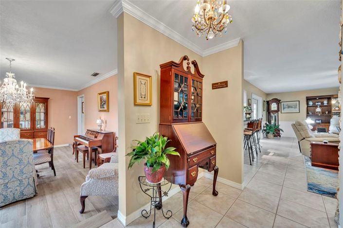 Image No.6-3 Bed House for sale