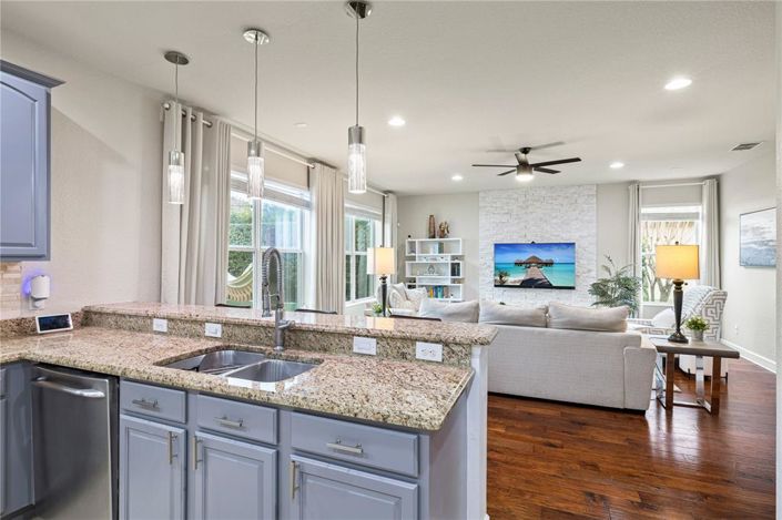 Image No.21-4 Bed House for sale