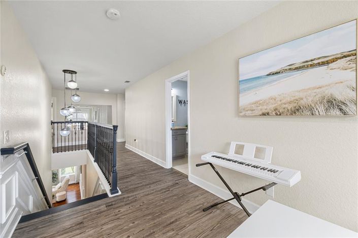 Image No.27-4 Bed House for sale