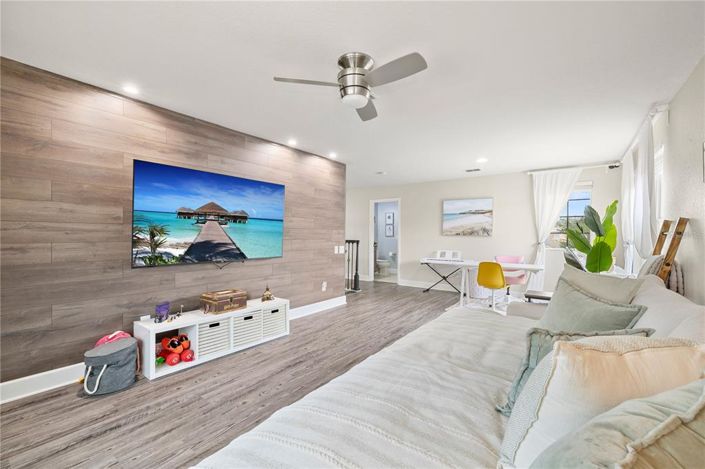 Image No.31-4 Bed House for sale