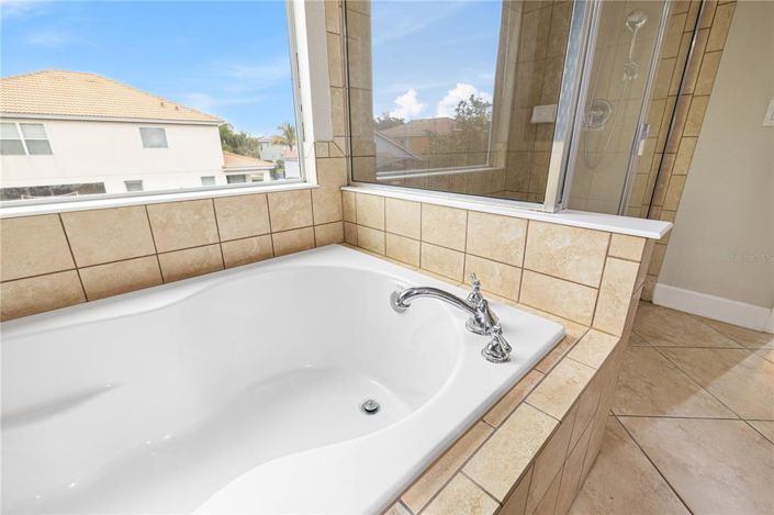 Image No.44-4 Bed House for sale