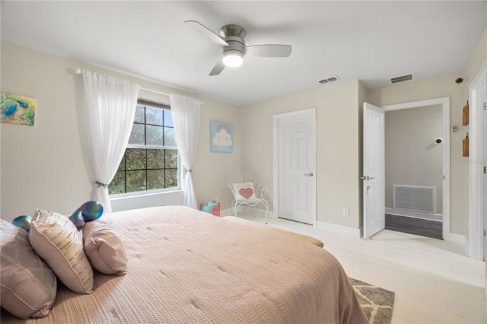 Image No.52-4 Bed House for sale