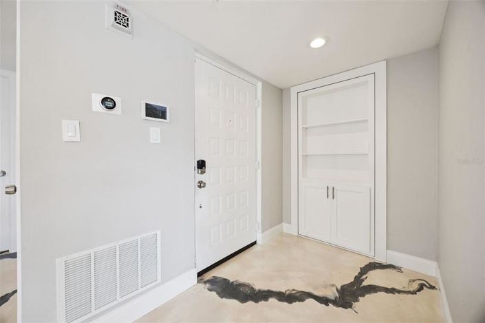 Image No.40-2 Bed Apartment for sale