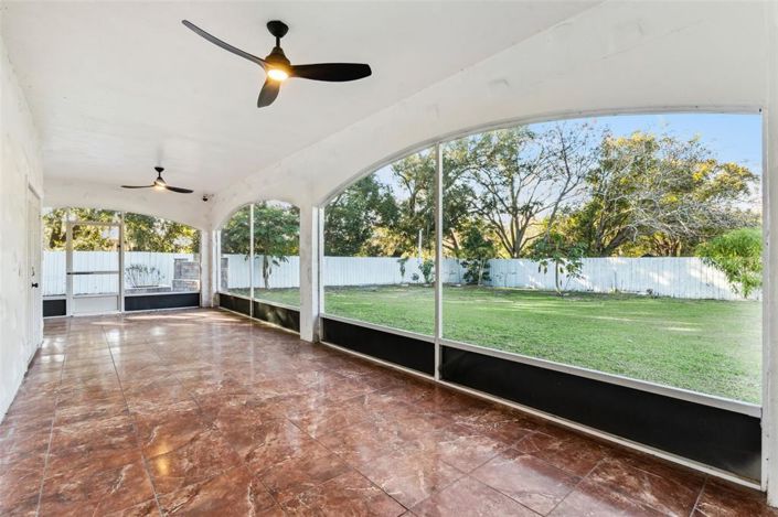 Image No.28-4 Bed House for sale