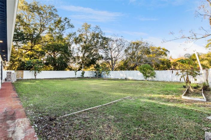 Image No.34-4 Bed House for sale