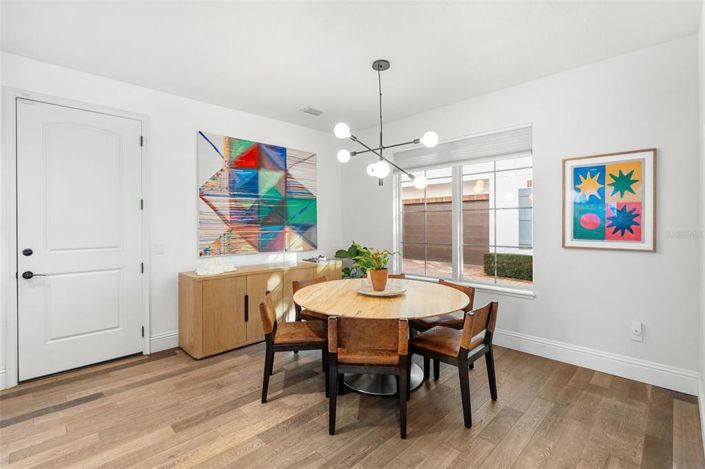 Image No.14-3 Bed Townhouse for sale