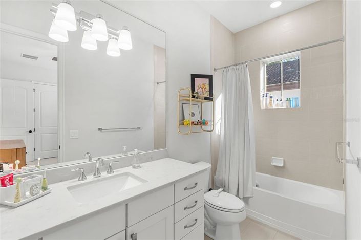 Image No.24-3 Bed Townhouse for sale