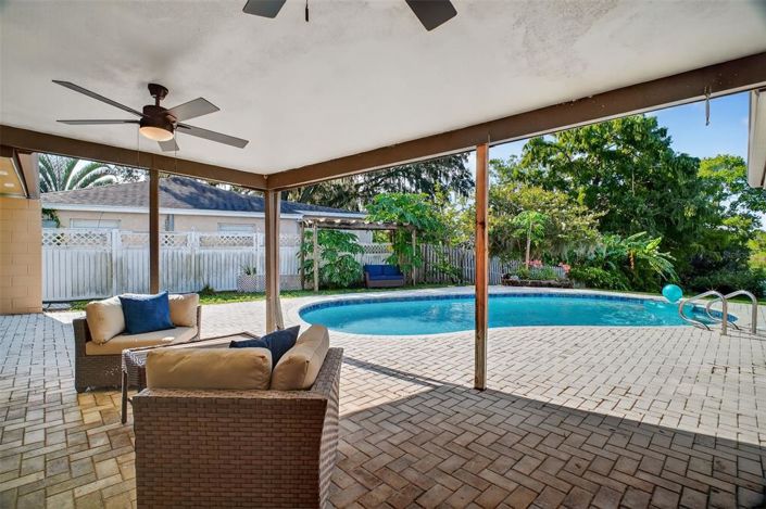 Image No.10-Maison de 4 chambres à vendre à Saint John