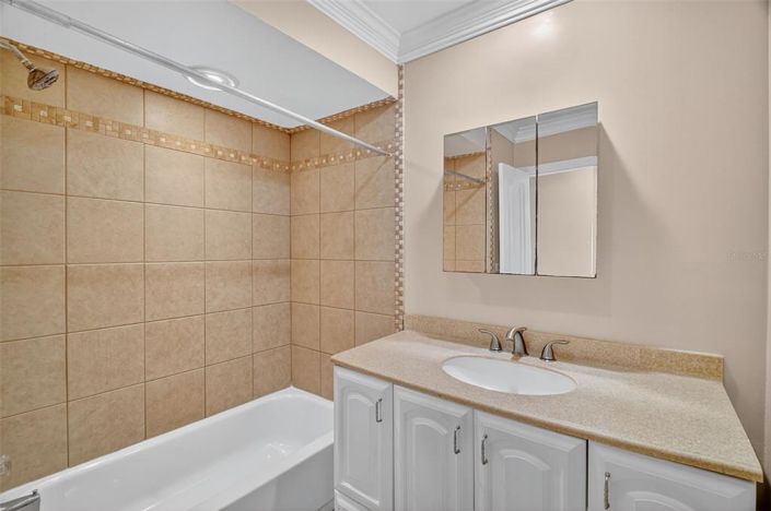 Image No.30-4 Bed House for sale