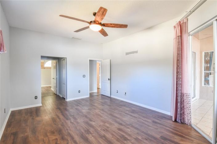 Image No.13-Maison de 4 chambres à vendre à Saint John