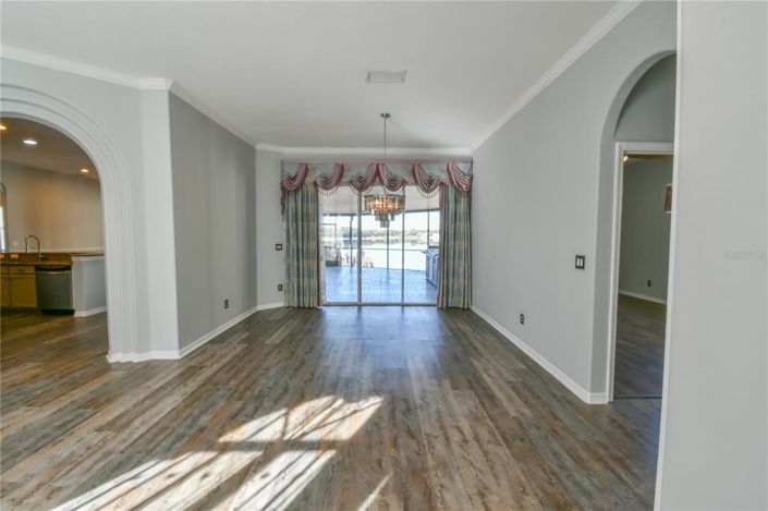 Image No.7-Maison de 4 chambres à vendre à Saint John