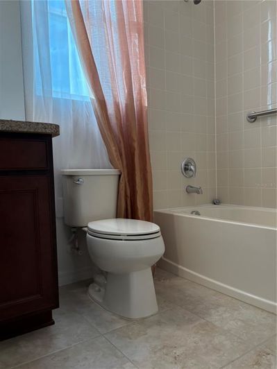 Image No.11-5 Bed House for sale