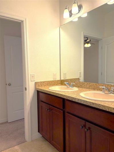 Image No.23-5 Bed House for sale