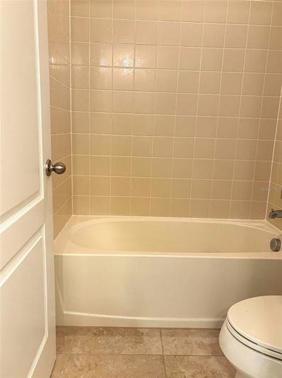 Image No.24-5 Bed House for sale