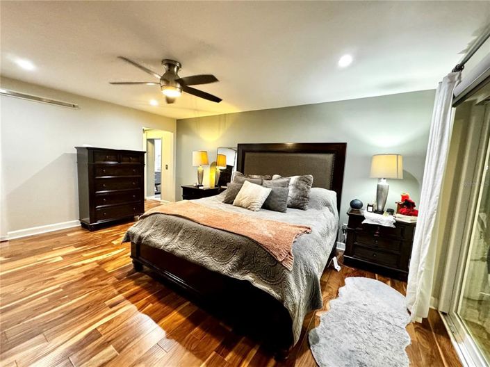 Image No.13-5 Bed House for sale