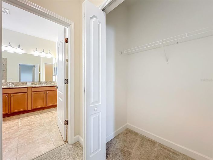 Image No.26-3 Bed House for sale