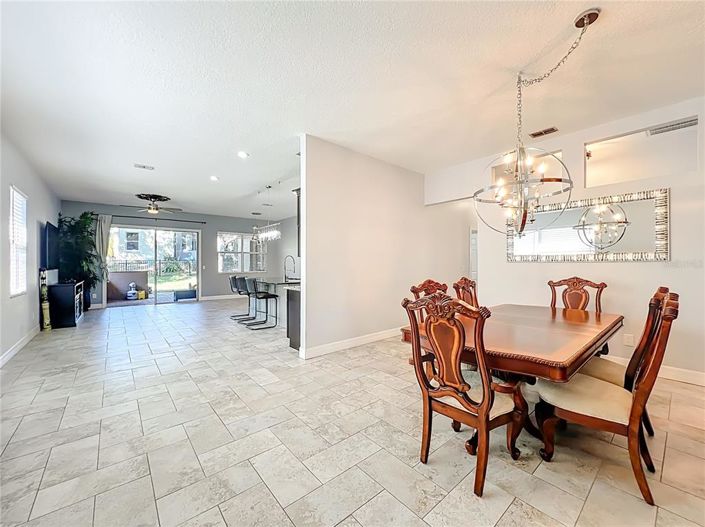 Image No.9-Maison de 4 chambres à vendre à Saint John