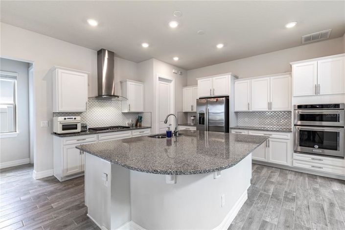 Image No.22-4 Bed House for sale