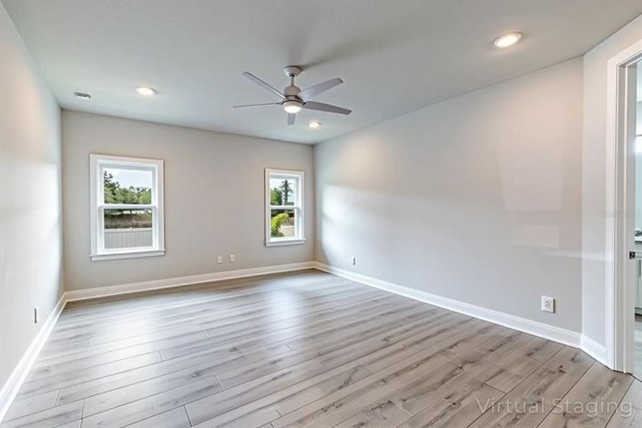 Image No.49-4 Bed House for sale